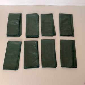 Set of 8 Hunter Green Napkins Size 16 X 16